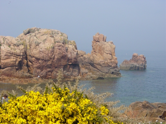 rochers de granit rose