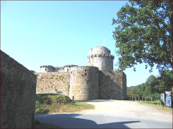 château de Tonquédec ( Côte d'Armor )